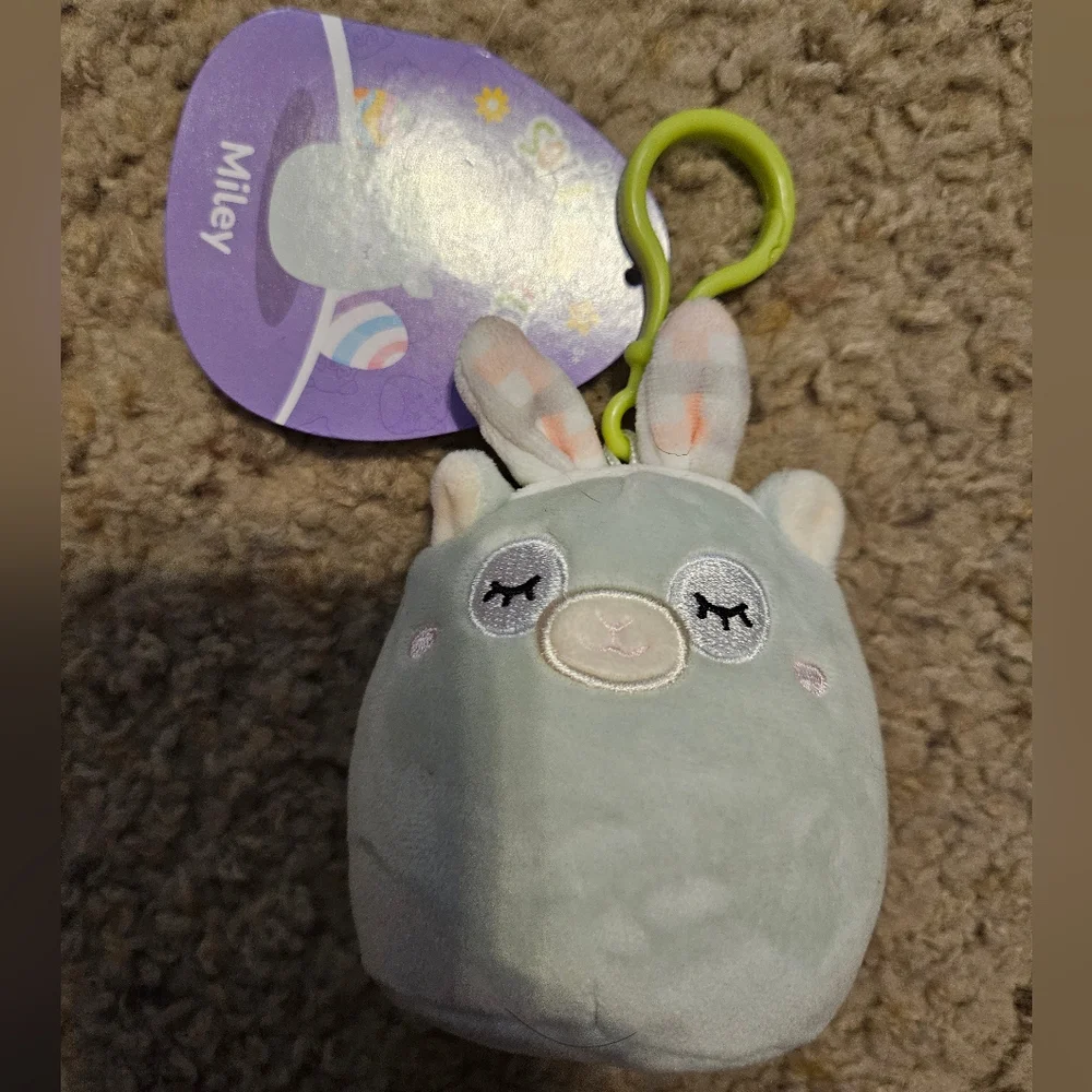 NWT Miley the Alpaca Llama with Easter bunny 🐰 ears Squishmallows 3” Clip
